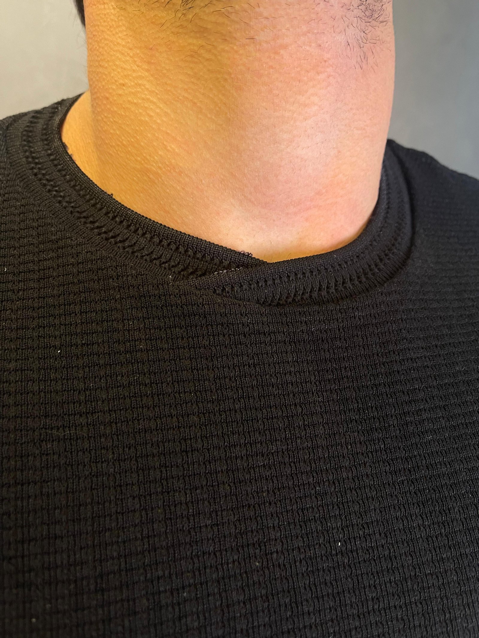 Louse Gola Cruzada Preta - Imagem 2