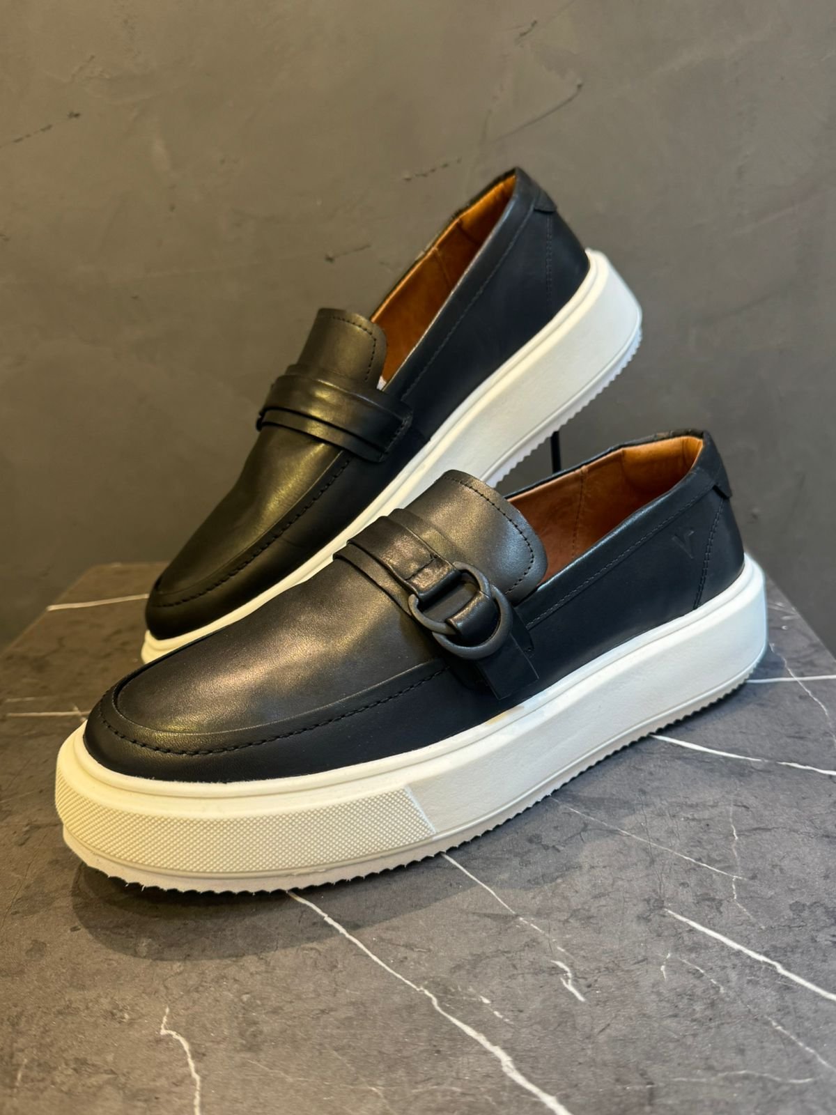 Loafer Bonucci Preto